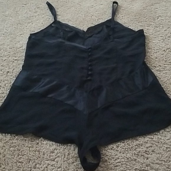 Cosmopolitan one piece sleepwear - Picture 4 of 4